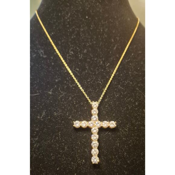 Vintage Diamonique Cross necklace - Picture 2 of 11